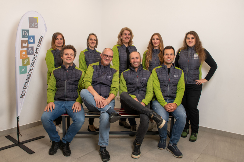 lehrerfoto2024 25 02